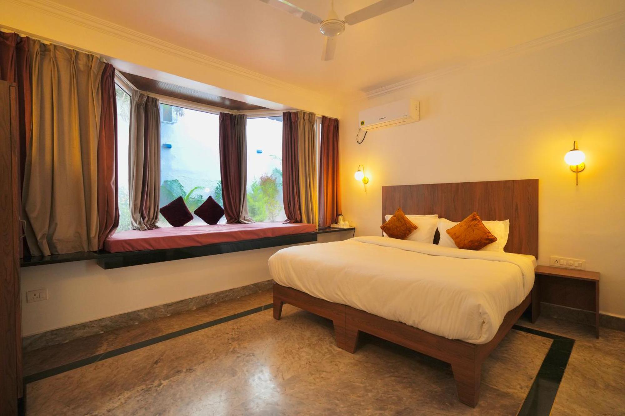 Bhopal Lake Stays Exterior photo